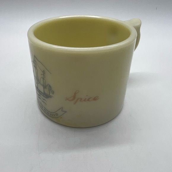 Old Spice Early American Vintage Cream Mug with Ship Design - Picture 2 of 16